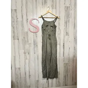 Green jumpsuit size small Green thumbnail 2