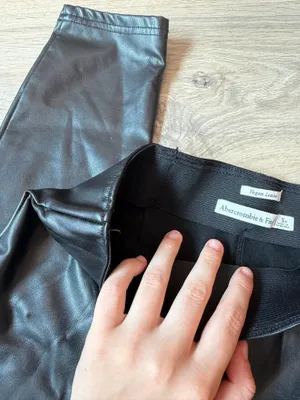 Abercrombie & Fitch Pants thumbnail 4
