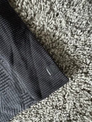 Lululemon Long Sleeve thumbnail 5