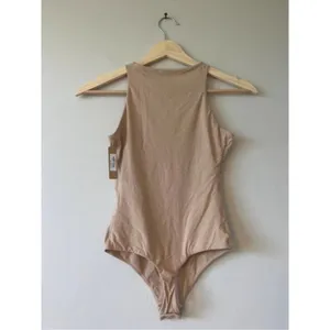 Skims (G14) Sleeveless Fits Everybody High Neck Bodysuit Women's SAND NWT SMALL thumbnail 2