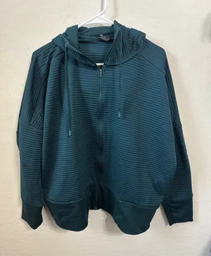 Jacket  thumbnail 1