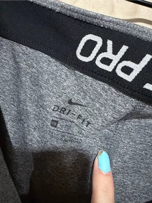 Nike spandex thumbnail 2