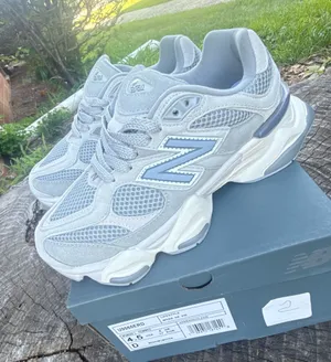 new balance 9060 women sneakers shoes size 4.5 thumbnail 1