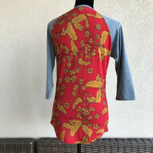 LuLaRoe Randy‎ Floral Raglan Baseball Tee Red Gold Gray 3/4 Sleeve XS NWT thumbnail 5