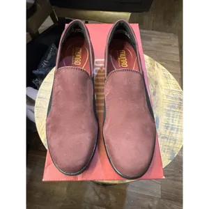 Munro Clay Slip On Sneaker Size 6 M Burgundy Leather Cushioned Shoes Loafer thumbnail 4