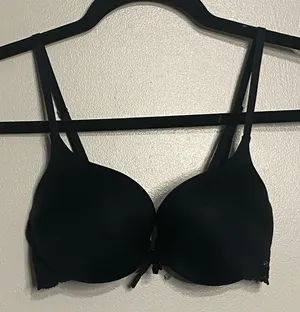 Victoria's Secret Angels Black Lace Bra thumbnail 1