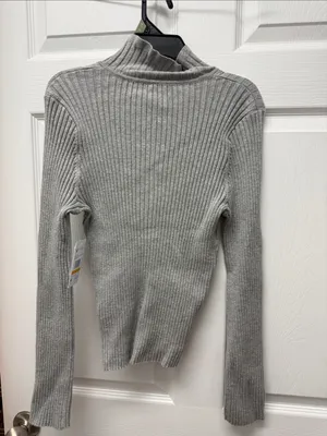 Jessica Simpson Heather Gray Ribbed Half-Zip Turtleneck Sweater thumbnail 4
