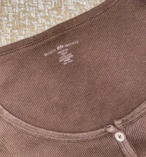 Brandy Melville Top thumbnail 2