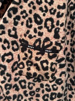 DLNY Fleece Leopard-Print Pajama Set Size M thumbnail 8