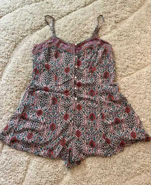 American Eagle Floral Romper thumbnail 1