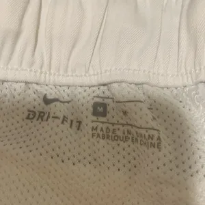 Nike Dri Fit white cloth woman size MEDIUM shorts thumbnail 6