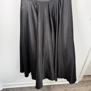 Ivy City‎ Co Audrey Dress Black Satin Midi Wedding Guest Cocktail Elegant Small thumbnail 4