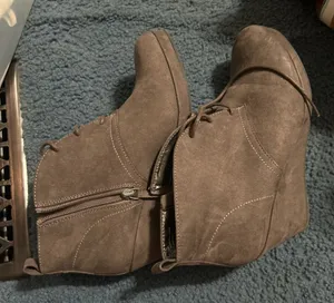 Boots Brown Size 10 thumbnail 1