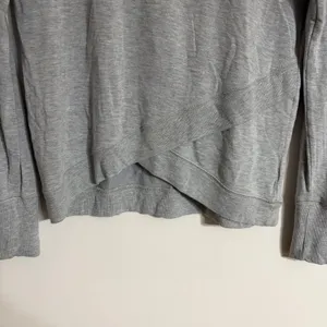 Athleta Gray Modal Crossover Tulip Hem Raglan Long Sleeve Sweatshirt Small thumbnail 2