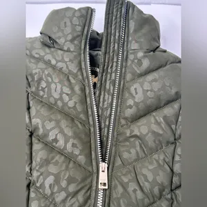 Michael‎ Kors Women's Quilted Trim Puffer Vest Size XS Green Cheetah No Hood thumbnail 16