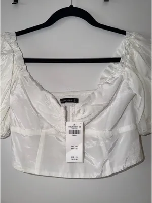 Abercrombie Puff Sleeve Sweetheart Top thumbnail 3
