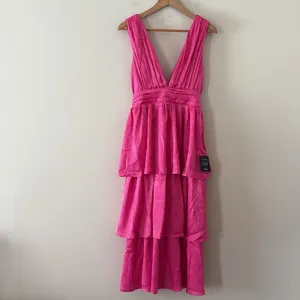 New Lulus Peak‎ Party Vibe Hot Pink Satin Tiered Tie-Back Midi Dress Size S thumbnail 3
