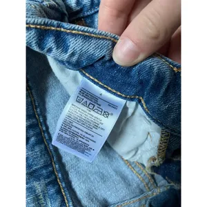 Old Navy denim shorts thumbnail 5