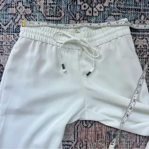 Alice + Olivia White Benny Crepe Cropped Drawstring Pants Size 0 thumbnail 11