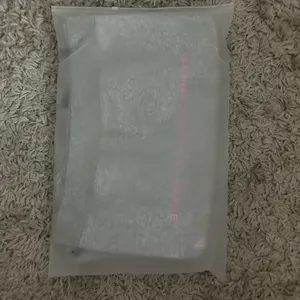 Parke Stoney clover  thumbnail 3