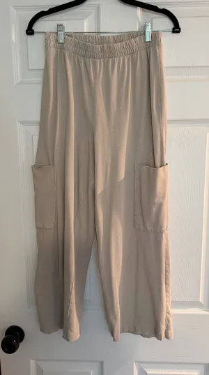 Zara pants thumbnail 1