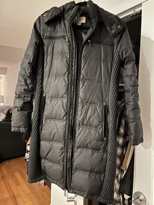 Michael Kors Puffer Jacket thumbnail 3