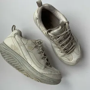Skechers Vintage Original Shape Up Toning Sneakers In White thumbnail 1
