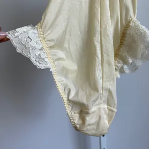 Victoria's‎ Secret Lace Dainty Ethereal Coquette Bridal Teddy Bodysuit 34A Ivory thumbnail 7