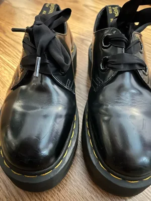 Dr. Martens Holly Oxford thumbnail 3