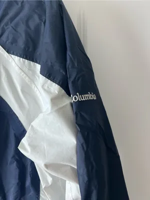 Women Navy and white Columbia windbreaker jacket thumbnail 3