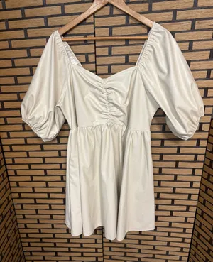 Arula Cream Faux Leather Dress Size X (‎ XL) thumbnail 1