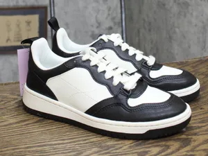 wild fable Womens Netty Fashion Sneakers with Memory Foam Insole Black 7.5M thumbnail 1