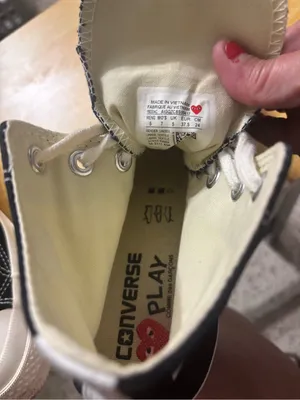 Comme des Garçons PLAY x Converse Chuck 70 high-top sneakers in black. thumbnail 7