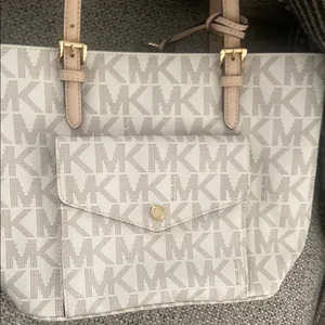 Michael Kors Cream Tote Bag with Signature Monogram thumbnail 8