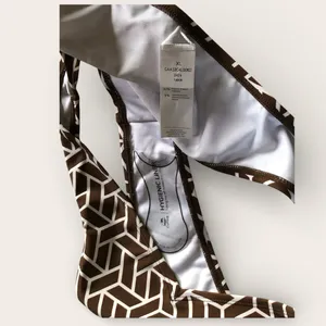 CUPSHE Size XL NWT! Geometric Brown Bikini Set thumbnail 2