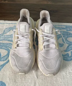 White Adidas Sneakers thumbnail 1