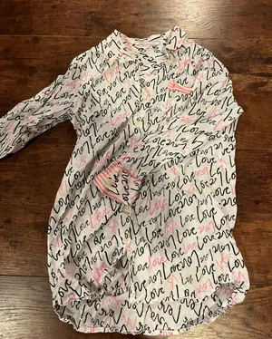 Victoria's Secret Sleep Shirt thumbnail 1
