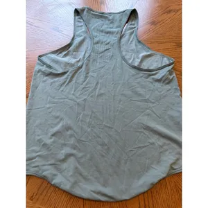 Gymshark Racerback Tank Top Womens M Sage Green Seamless Activewear Workout thumbnail 6