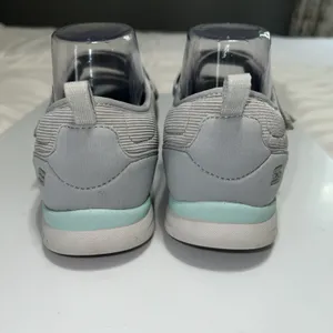 Skechers Gratis Cloud Mary Jane Walking Shoes Gray‎ Mint Memory Foam Women 8.5 thumbnail 4