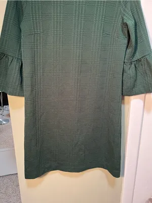 Banana Republic Women's Size 4 Dress Dark Green Textured‎ Holiday Bell Sleeve thumbnail 5