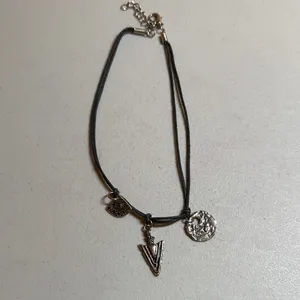 Silver Charm Necklace with arrowhead thumbnail 2
