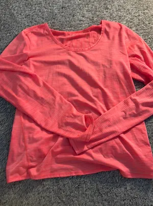 Athleta Workout Top Long Sleeve thumbnail 1