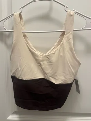 Old Navy Athletic Top Tank thumbnail 1