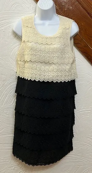 ‎joie white & black tiered eyelet dress M thumbnail 1