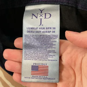 New NYDJ Marilyn Straight Jeans in dark wash size 4 short thumbnail 11