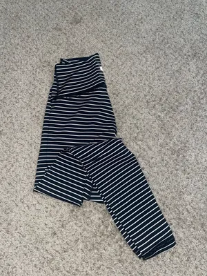 Lululemon Wunder Under 28" thumbnail 4