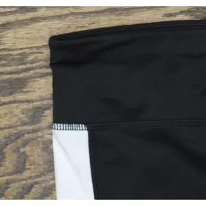 NWT Id Ideology Petite Colorblocked Cropped Capri Leggings Noir White / Black PM thumbnail 8