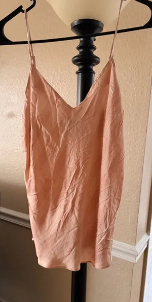 Victoria's Secret Top thumbnail 1