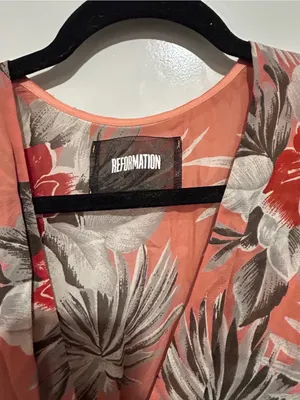Reformation Pink Lourdes Tropical Print Wrap Dress size medium thumbnail 5