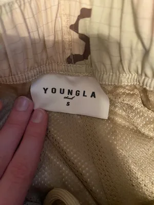Young la Pants thumbnail 6